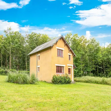 Elegant Normandy Escape, Cleaning Included