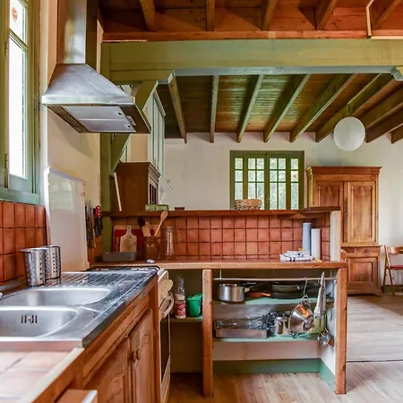 Feriehus Elegant Normandy Escape, Cleaning Included *