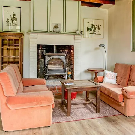 Elegant Normandy Escape, Cleaning Included Feriehus Port-Bail-sur-Mer
