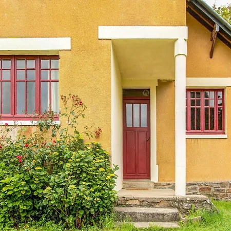 Elegant Normandy Escape, Cleaning Included Feriehus *